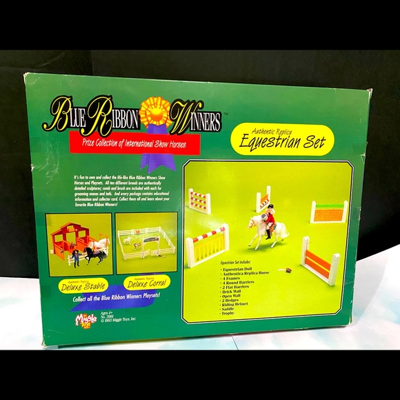 BLUE RIBBON WINNERS VINTAGE 1993 EQUESTRIAN SET HORSE RIDER JUMPS TROPHY SADDLE - Picture 11 of 16